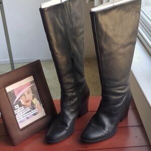 NEW Born Black Leather Knee High Boots